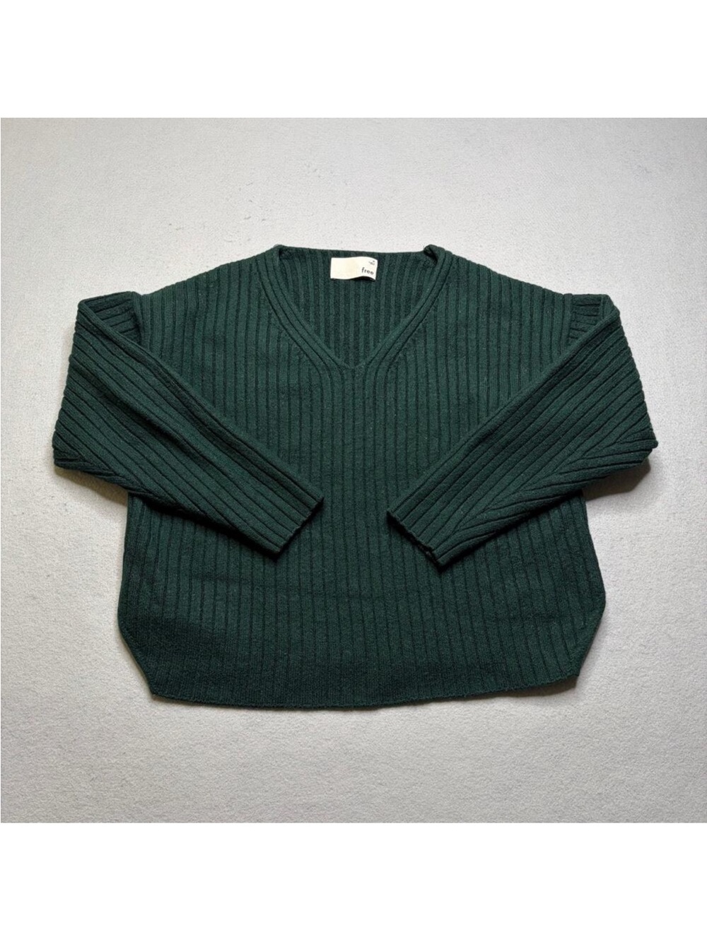 Wilfred Deep Green Ribbed V-Neck Sweater
